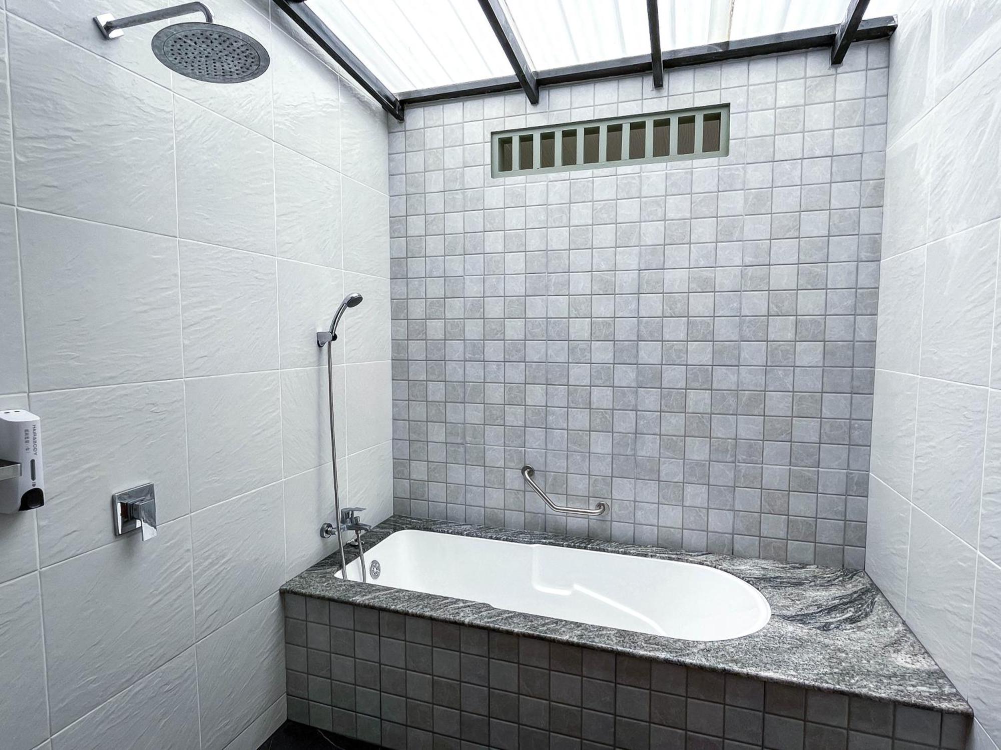 Baleeyan Residence 타랑 객실 사진